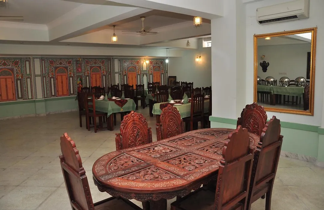Rani Mahal Hotel-1